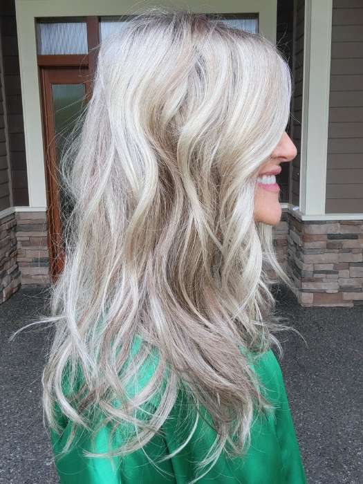 Natalie @vanish.into.thin.hair wearing ARROW by ELLEN WILLE in color SAND MULTI ROOTED | Lightest Brown and Medium Ash Blonde Blend with Light Brown Roots