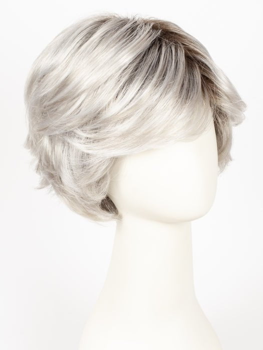 SILVERSUN/RT8 | Iced Blonde Dusted with Soft Sand and Golden Brown Roots