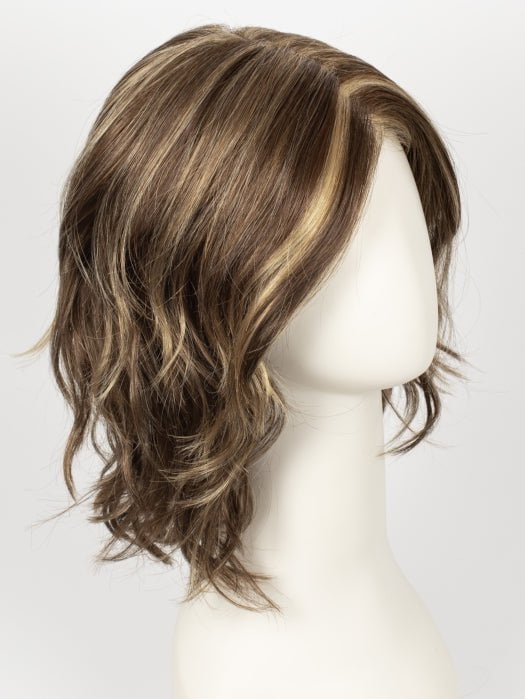 R8/26H | Golden Brown with Golden Blonde Highlights