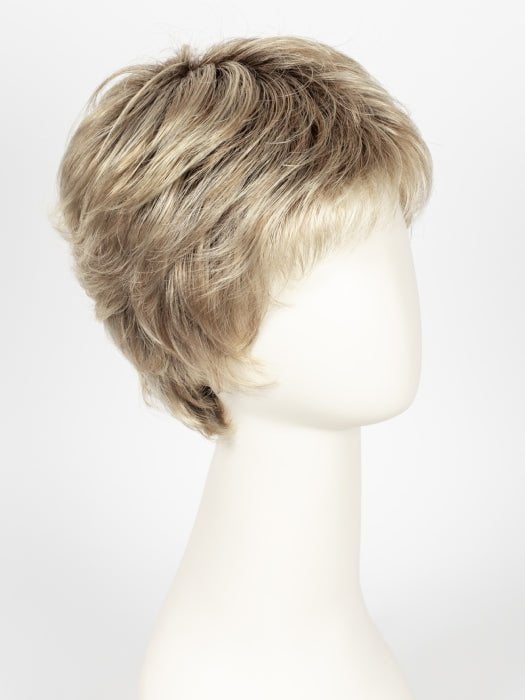 SS14/88 SHADED GOLDEN WHEAT | Dark Blonde Evenly Blended with Pale Blonde Highlights and Dark Roots