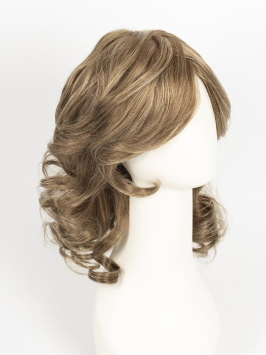 R12/26H HONEY PECAN | Light Brown with Cool Subtle Medium Blonde Highlights