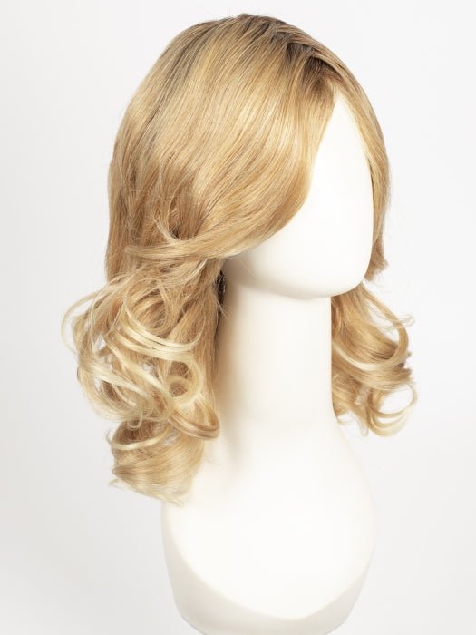 27T613S8 | Medium Red-Gold Blonde and Pale Natural Gold Blonde Blend, Shaded with Medium Brown