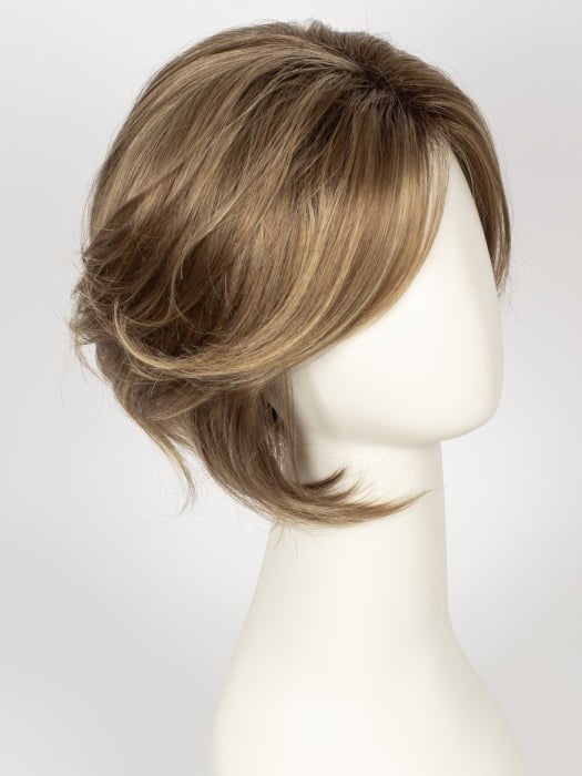 MOCHACCINO R | Rooted Dark with Light Brown base with Strawberry Blonde highlights