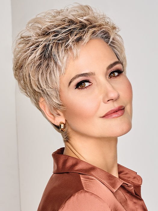 STRAIGHT CHIC by Raquel Welch in RL19/23SS SHADED BISCUIT | Light Ash Blonde Evenly Blended with Cool Platinum Blonde with Dark Roots