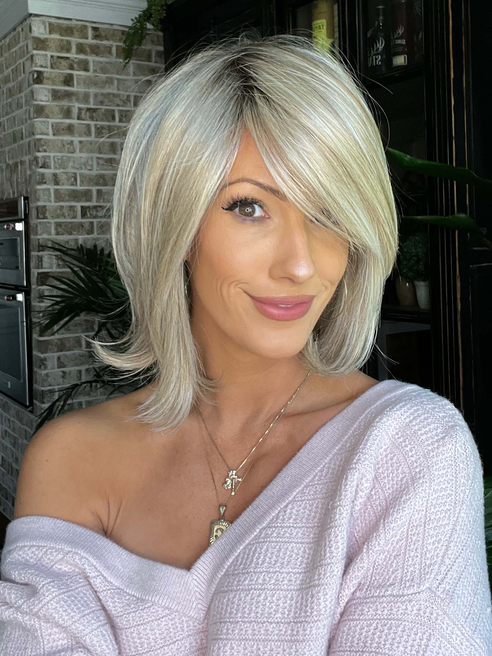 Petite fitting outlet wigs