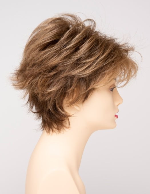 TOASTED SESAME | Medium Brown roots with overall Warm Cinnamon base and Golden Blonde highlights