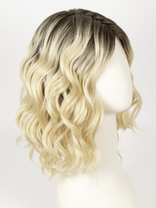 MC613SS VANILLA BEAN | Light Blonde with Darker Root